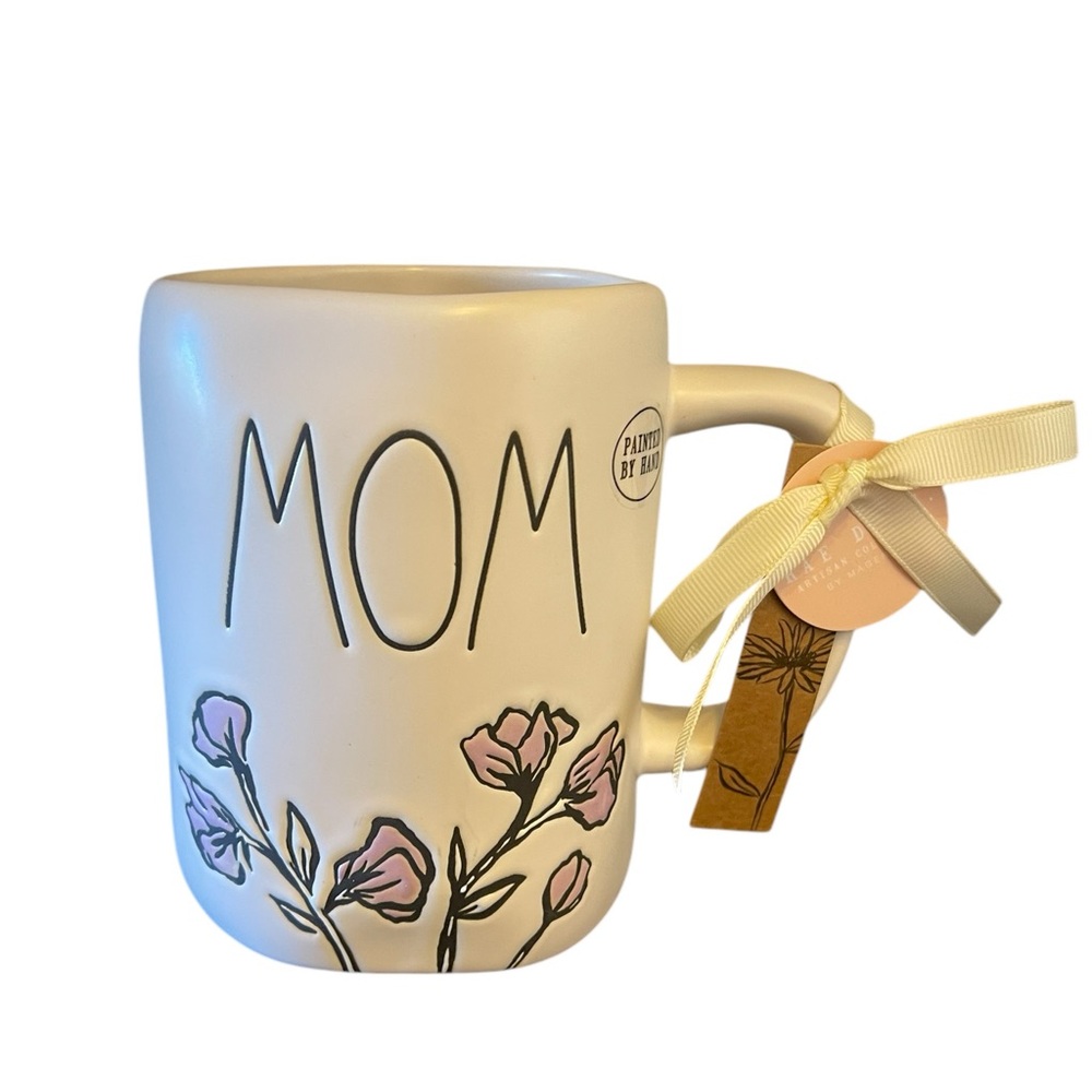 NWT RAE DUNN mug hand painted MOM MUG for Mothers‎ Day 🩷🩷